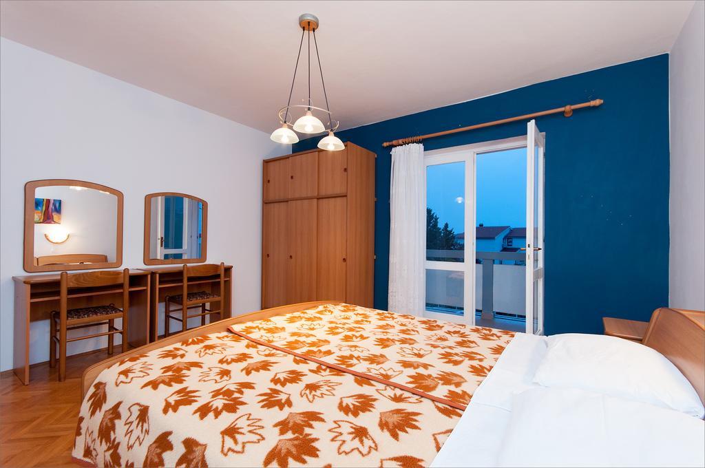 Barbat na RabuMaslinov Hladアパートメント 部屋 写真