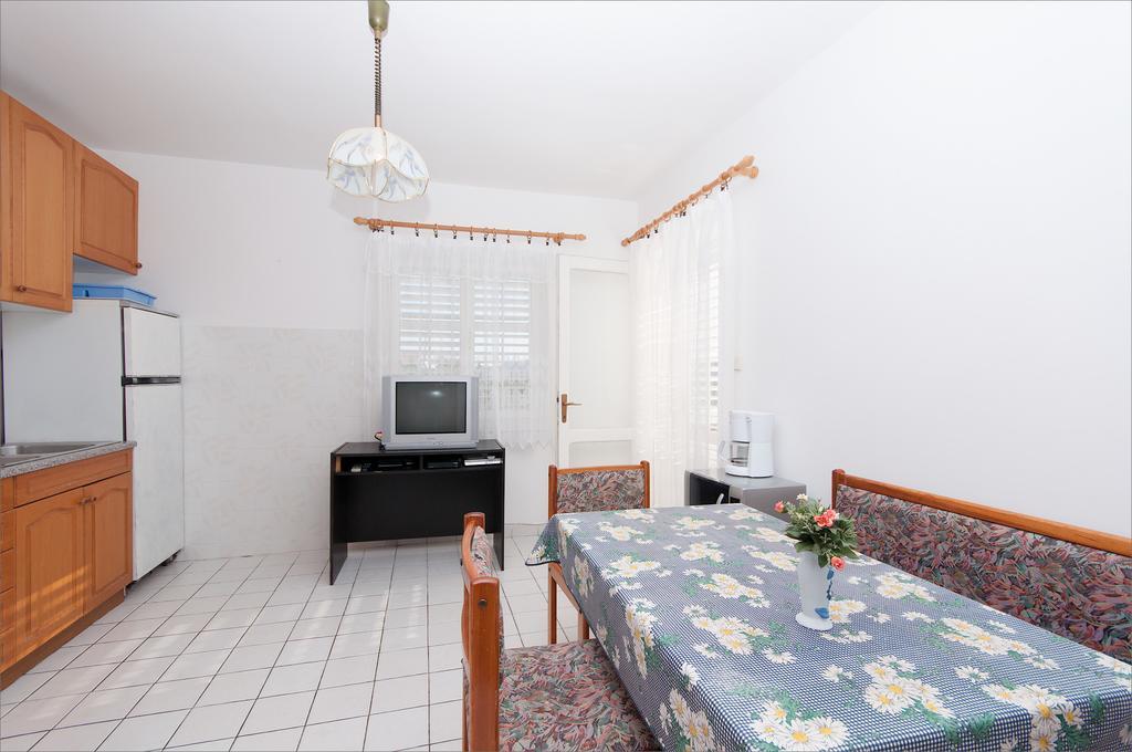 Barbat na RabuMaslinov Hladアパートメント 部屋 写真