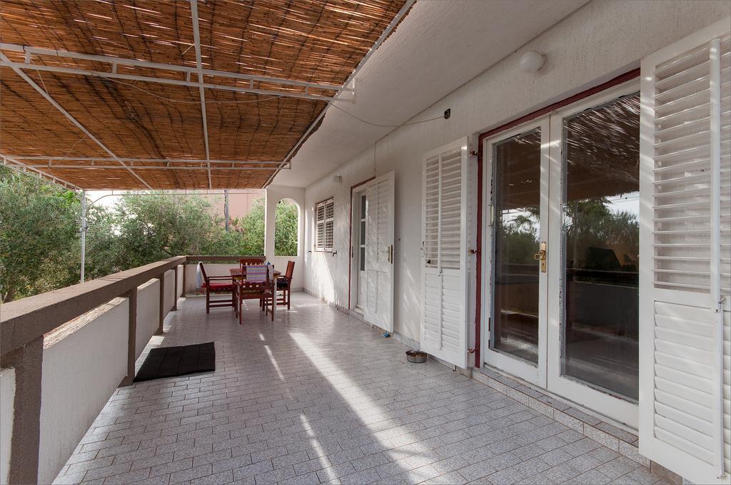 Barbat na RabuMaslinov Hladアパートメント 部屋 写真